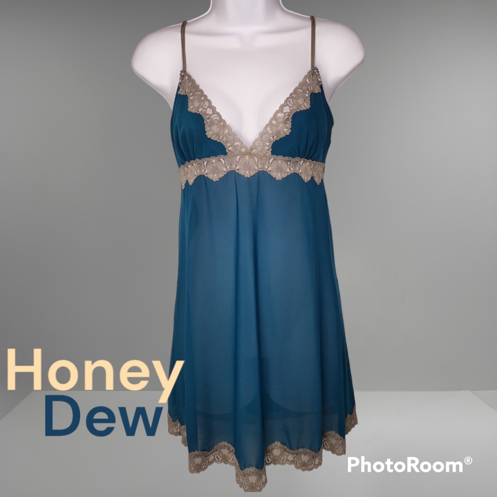 Honeydew Teal Blue Mesh Chemise Size Medium Sheer Lace Trim Nightgown NWT